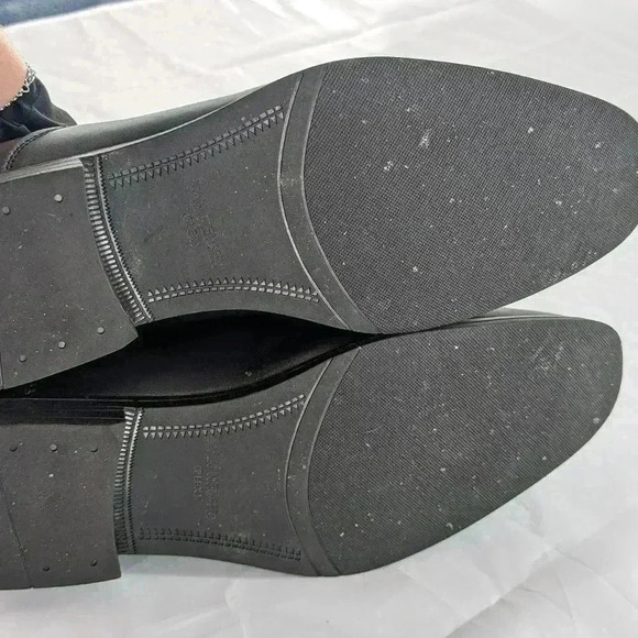 Van Heusen Shoes Men's Size 10.5 M Loafer Flex Memory Foam Black Slip On - Picture 4 of 8